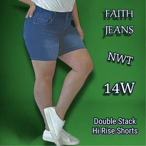 NWT Faith Jeans Womens Double Stack Hi Rise Denim Rinse Wash Shorts Size 14W